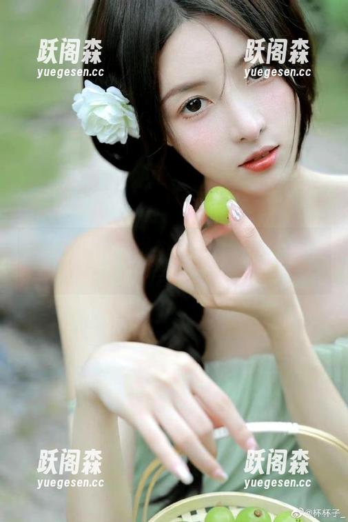 在139.sk的入口边缘，看瓜群众如何疯狂撕扯！