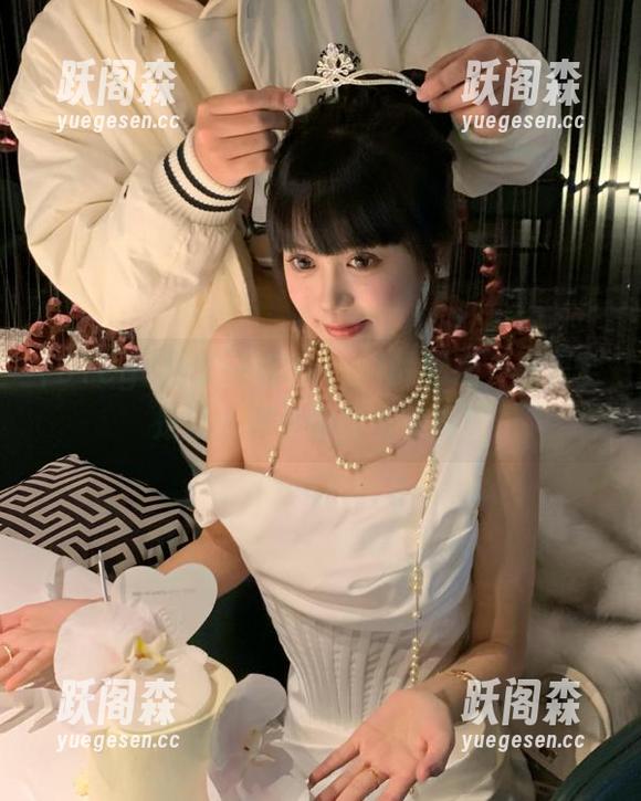 51cg 分享一点51cg4的秘密,那里全是让人意外的离奇故事!