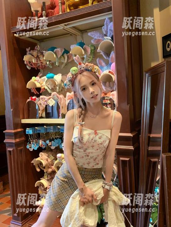 51吃瓜 51吃瓜全网,资源纷飞,谁说吃瓜不能与时尚结合?
