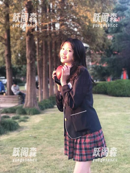 想知道今日必吃什么瓜？快上51吃瓜，iOS用户请听好！