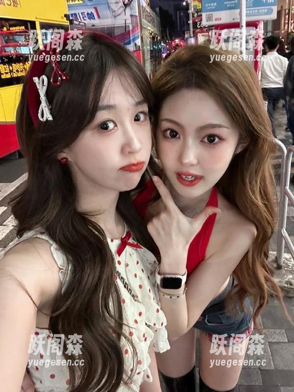 51吃瓜 打开51吃瓜导航,潜入无尽的八卦爆料海洋!