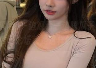 一边观看一边嗑瓜子，51吃瓜网论坛就是这样的轻松！