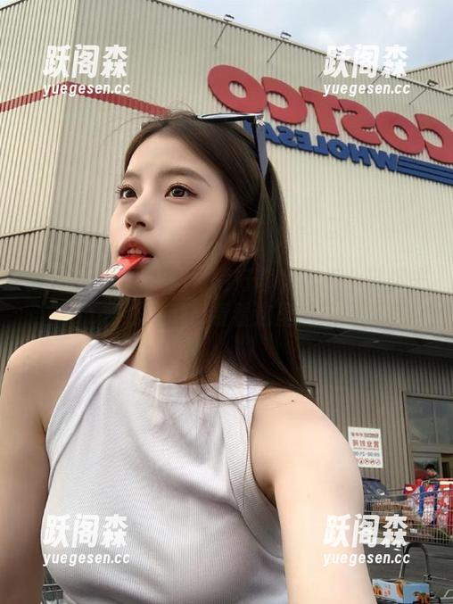51在线吃瓜 你觉得好奇吗?点个链接来51在线吃瓜,看看这里的热闹!