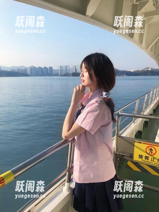 91吃瓜中心 在91吃瓜中心,看视频时我都想好了今晚吃啥了,这瓜,今儿绝了!