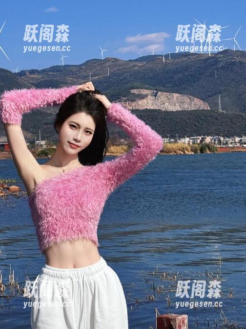 www吃瓜网 这个www吃瓜网.topapp的设计真是奇妙,感觉像是在开盲盒,惊喜连连!