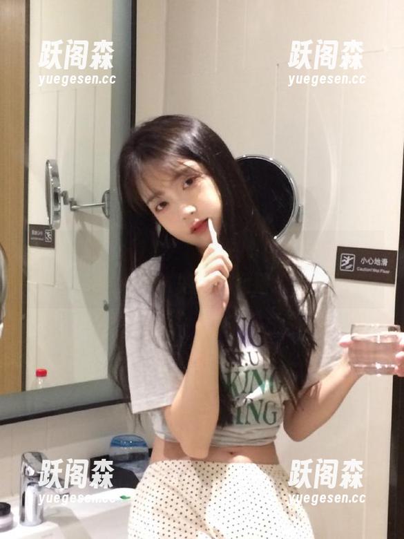 zztt11更新惹人瞩目，我觉得我快要失去对生活的期待了……