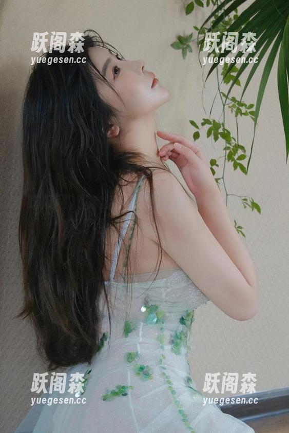 吃瓜网 说实话,吃瓜网的网页让我回忆起了那些年的无聊网站…