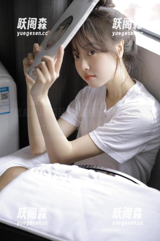 吃瓜网 吃瓜网在线窥探:今日热门瓜,一片神秘披风的背后……