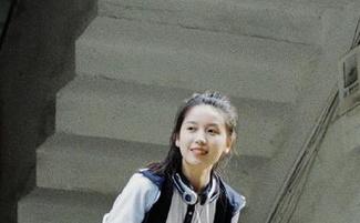 登录吃瓜网，谁还在看新闻，难道不是今天的大瓜更有意思吗？