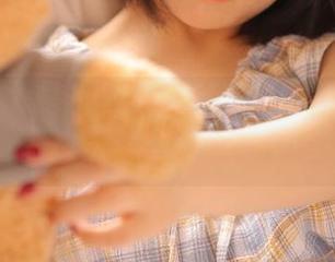 这个瓜有点大，观看的时候小心别摔到哦，娱乐718不负责哦！
