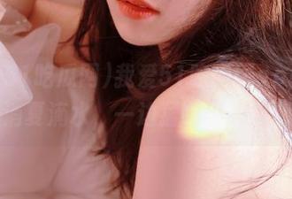 我爱51吃瓜网app：一边消夏滴水，一边猛吃瓜！绝配！