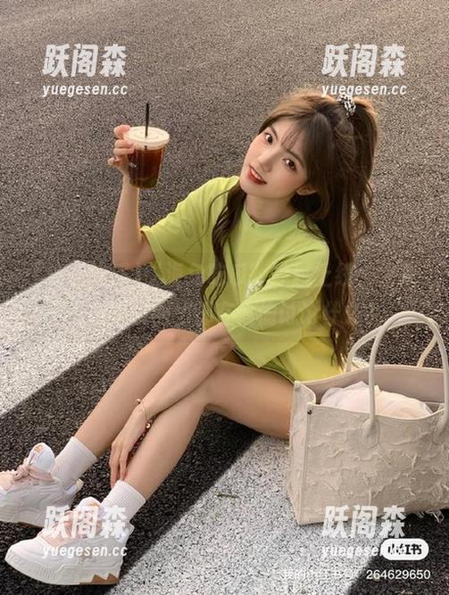 海角吃瓜 “海角吃瓜”导航上线,快来看看朋友圈里都在偷偷讨论什么?