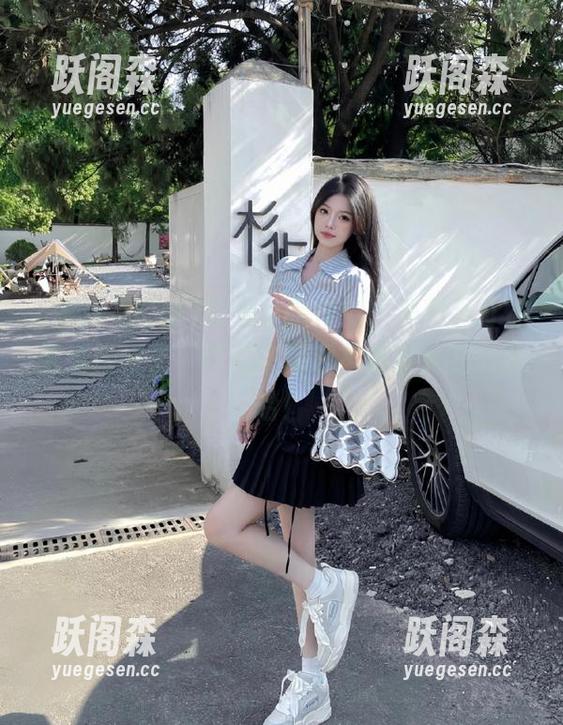 安卓小伙伴们，黑料不打烊网页版来了，等你来围观不嫌事大的瓜哈哈！