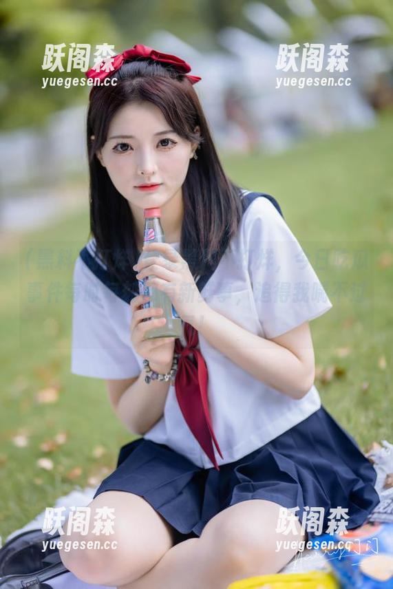 黑料不打烊 登录黑料不打烊,今日吃瓜事件每时每刻都有新鲜事,追得我喘不过气!