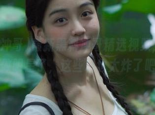 最新黑料冲哥精选视频，干脆别做明星了，这些料也太炸了吧！