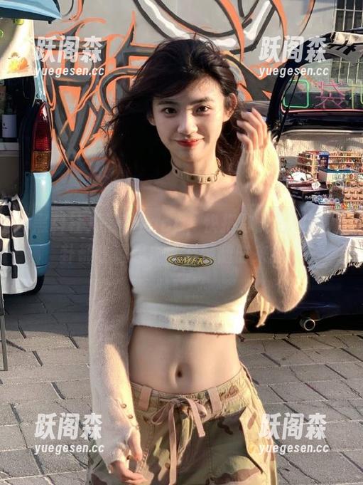 黑料社app，快把你能想到的八卦都收藏起来，方便随时来撩！