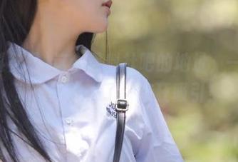 这个黑料社吧的地址，一进去就停不下来了，疯狂吸引！